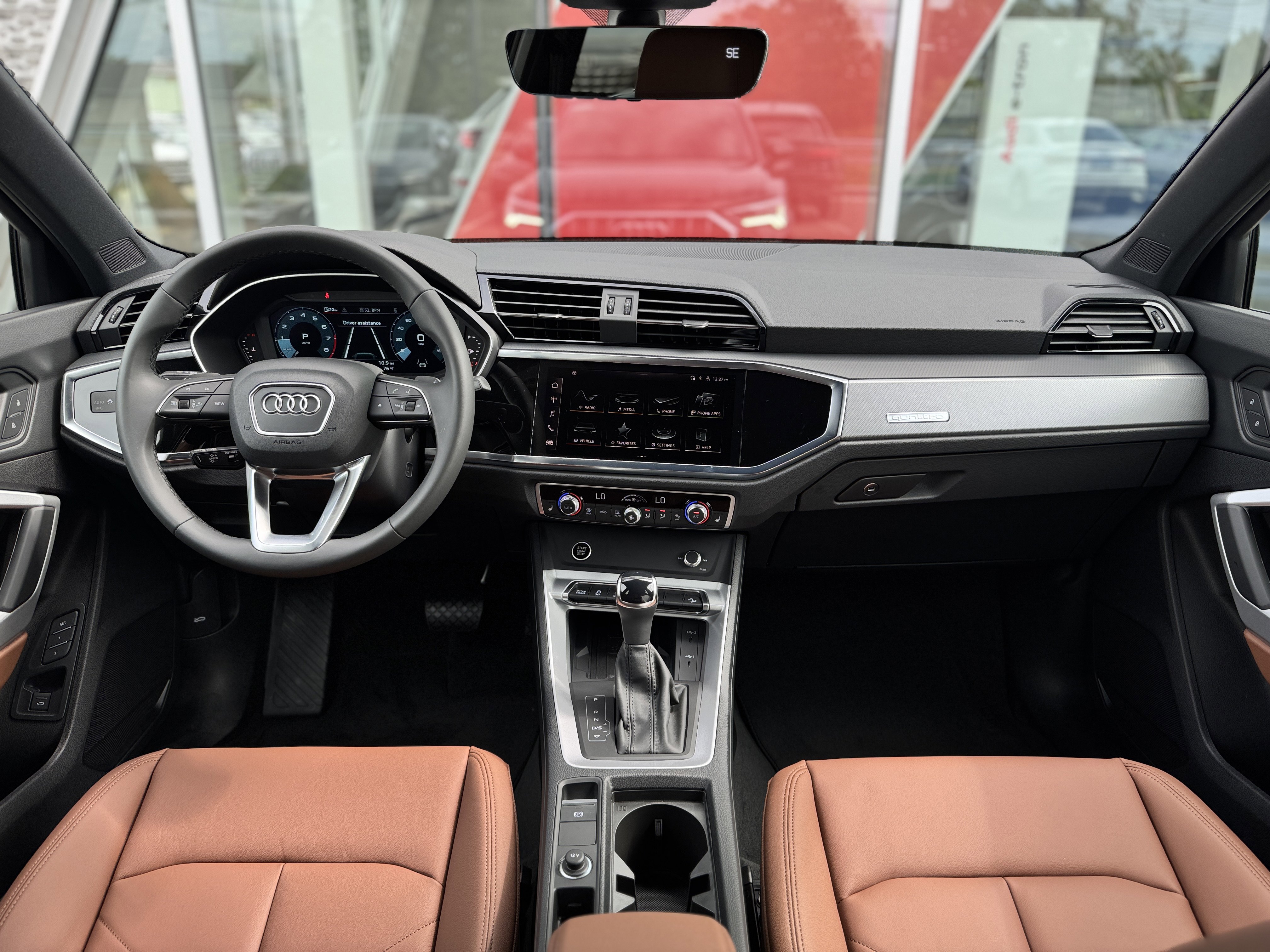 New 2025 Audi Q3 2.0T Premium image 10