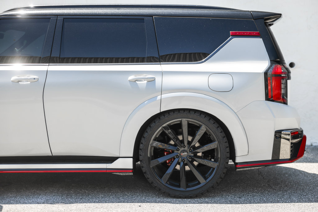 Used 2026 Nissan Armada NISMO AWD/4WD image 17