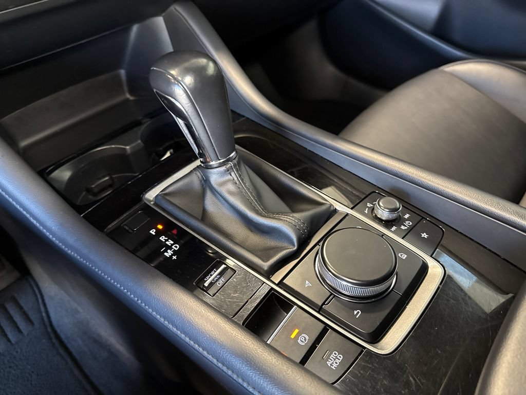 Certified 2025 MAZDA MAZDA3 s Sport FWD image 18