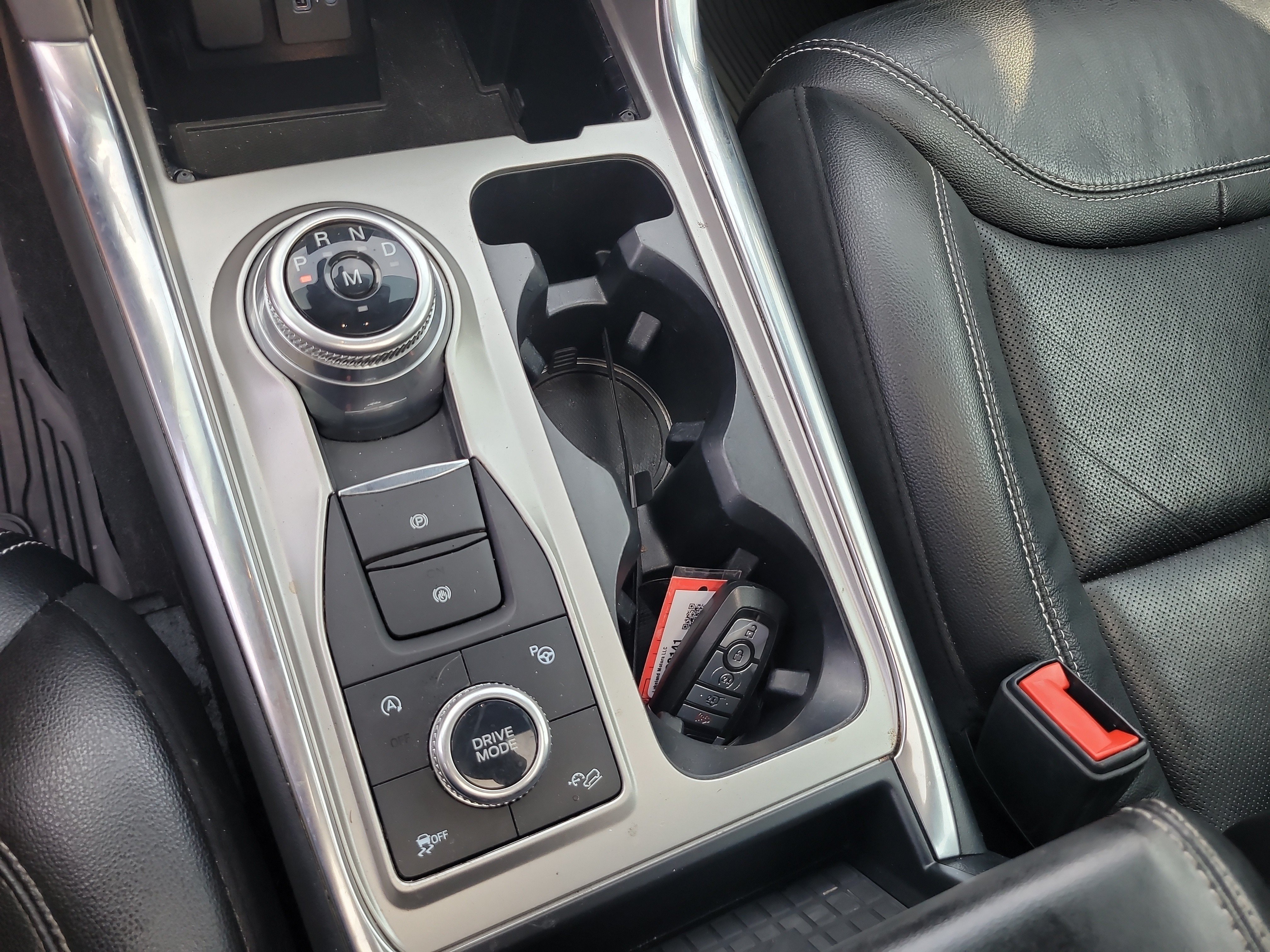 Used 2020 Ford Explorer ST w/ ST Street Pack AWD/4WD image 27