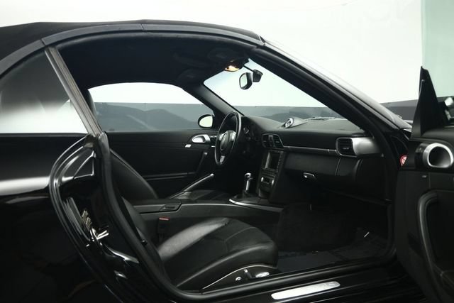 Used 2006 Porsche 911 Carrera 4S AWD/4WD image 5