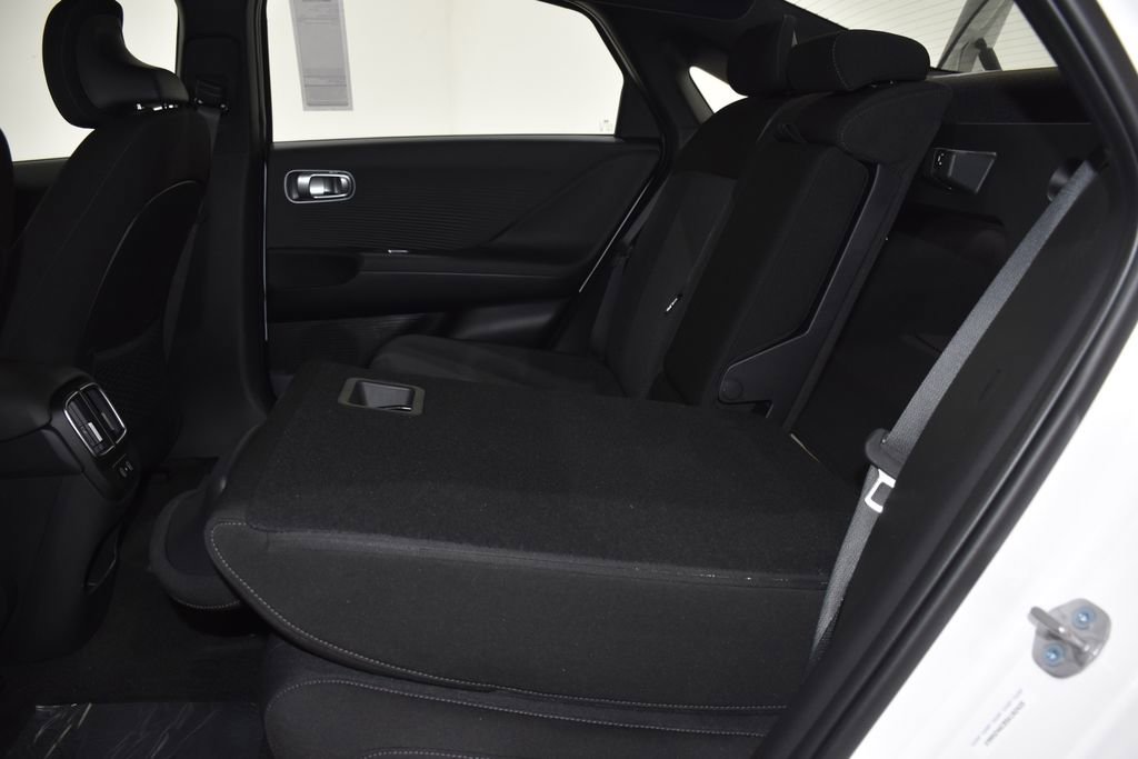 New 2025 Hyundai Ioniq 6 SE image 28