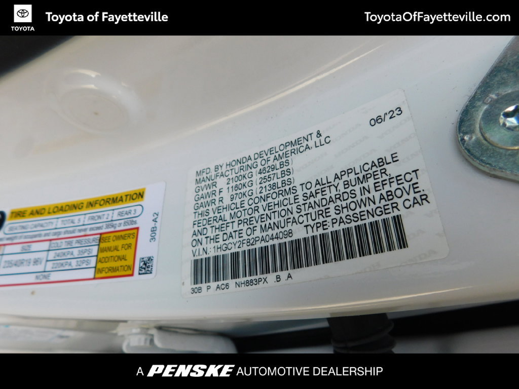 Used 2023 Honda Accord Touring image 12
