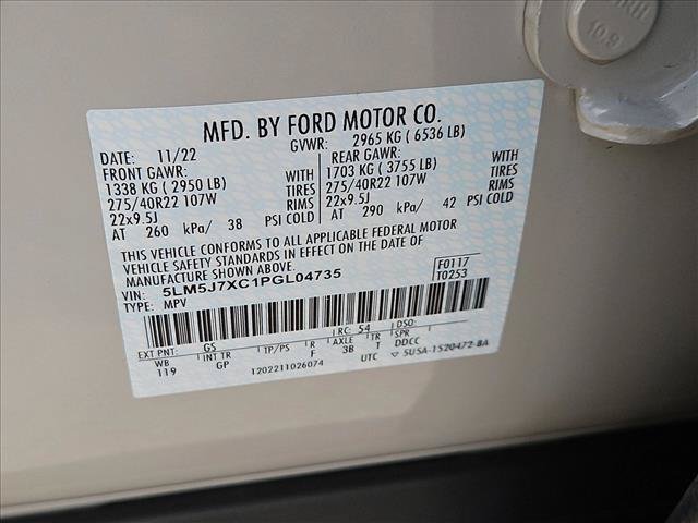 Used 2023 Lincoln Aviator Reserve w/ Equipment Group 201A AWD/4WD image 27