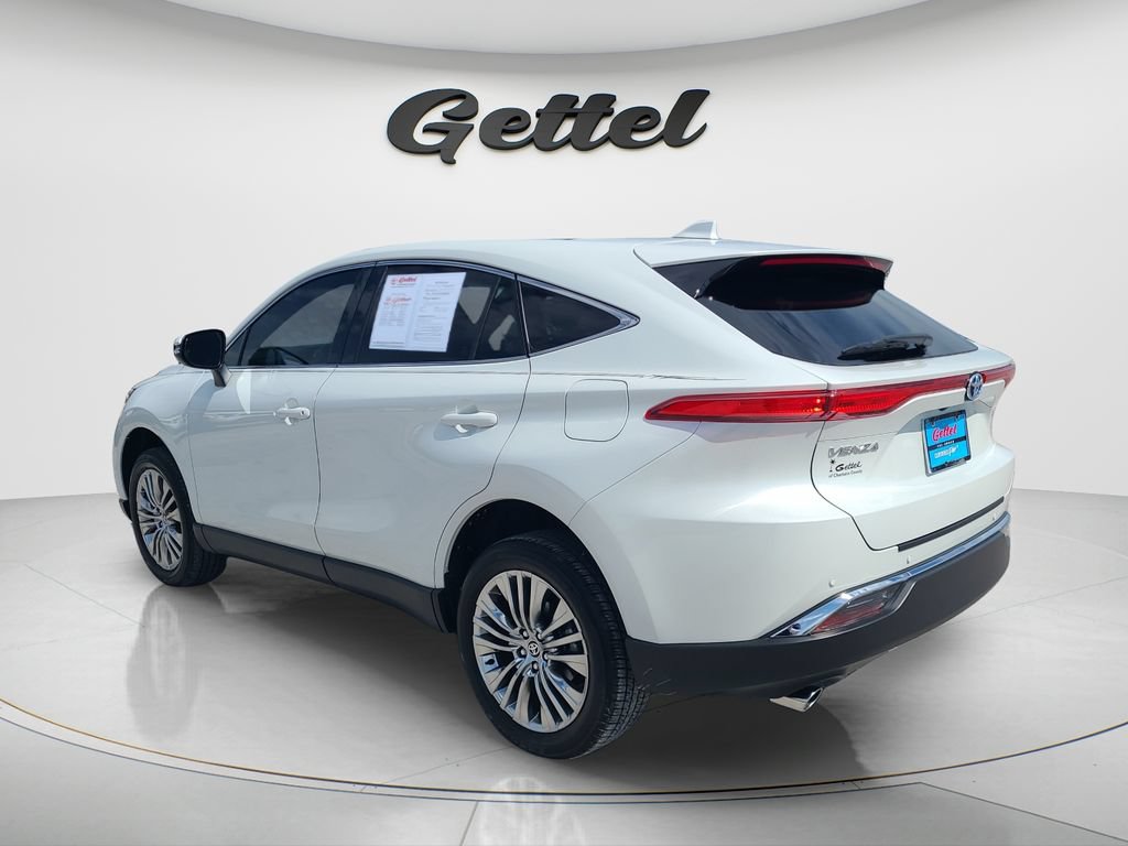 Certified 2024 Toyota Venza Limited AWD/4WD image 7