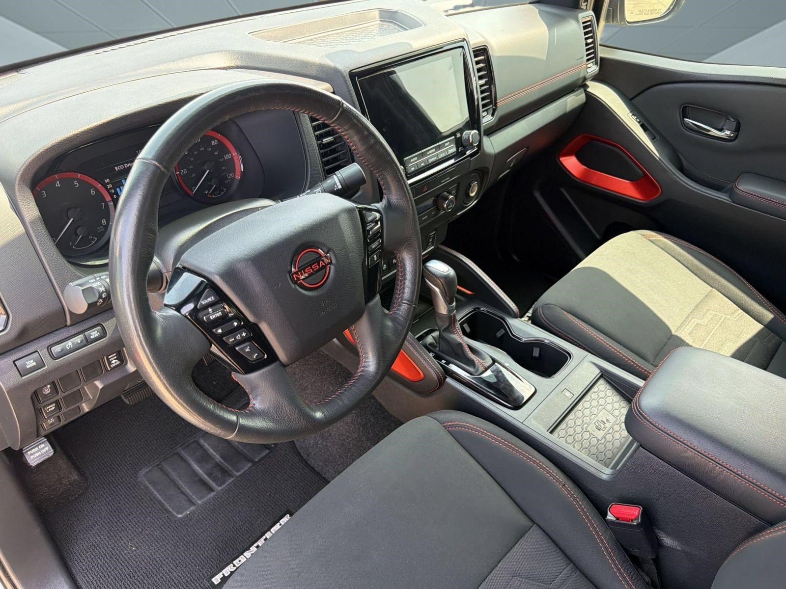 Used 2022 Nissan Frontier Pro-X RWD image 4
