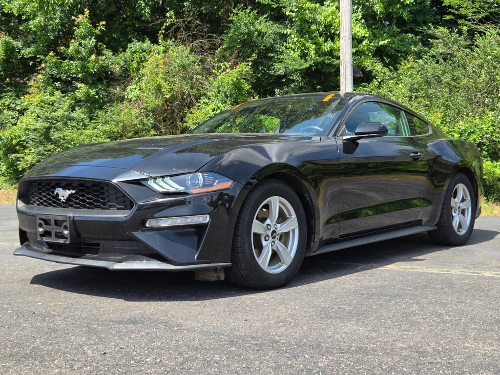 Used 2022 Ford Mustang Coupe RWD video 2