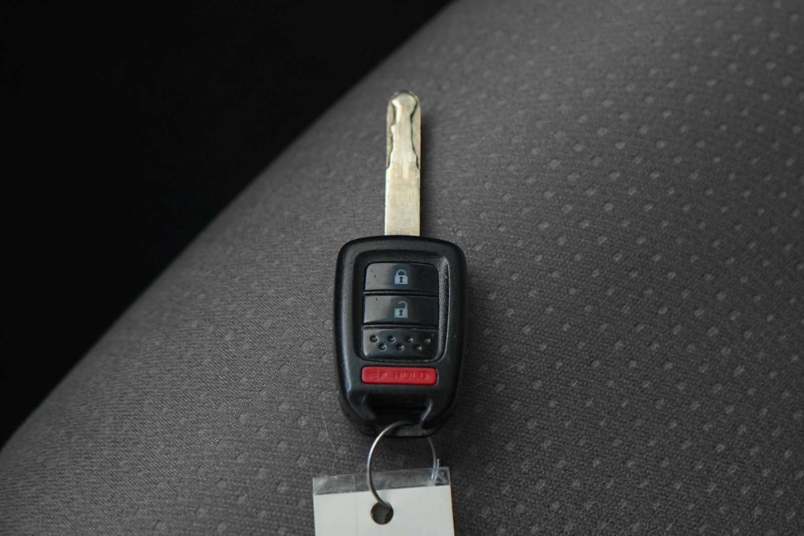 Used 2014 Honda CR-V EX image 28