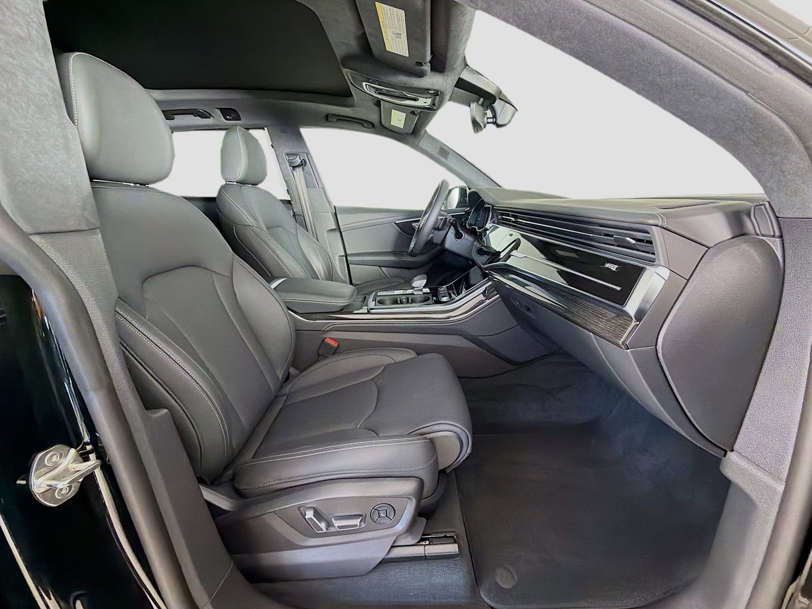 New 2026 Audi Q8 Prestige AWD/4WD image 30
