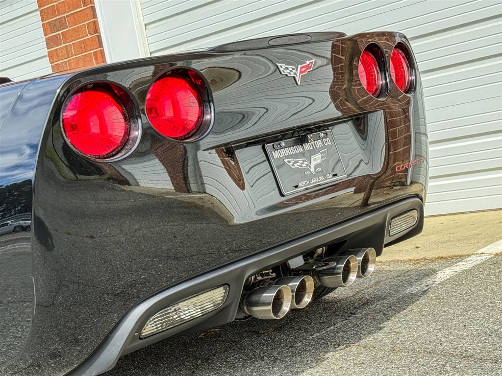 Used 2011 Chevrolet Corvette Convertible w/ Preferred Equipment Group RWD image 27