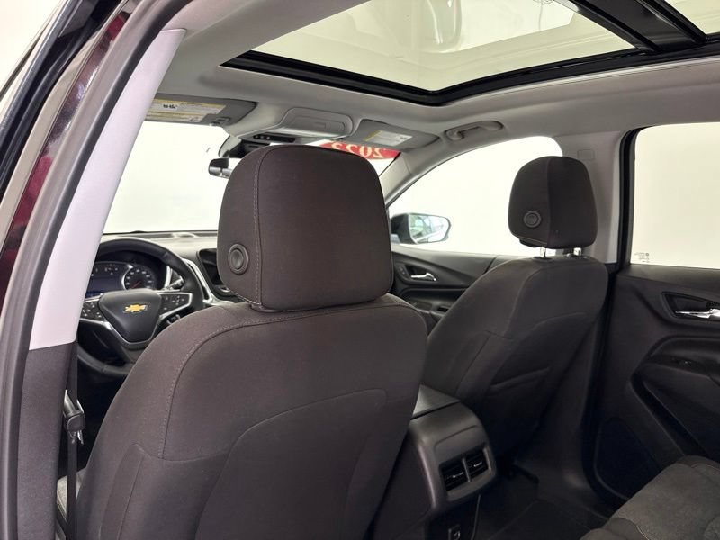 Used 2023 Chevrolet Equinox LT AWD/4WD image 18