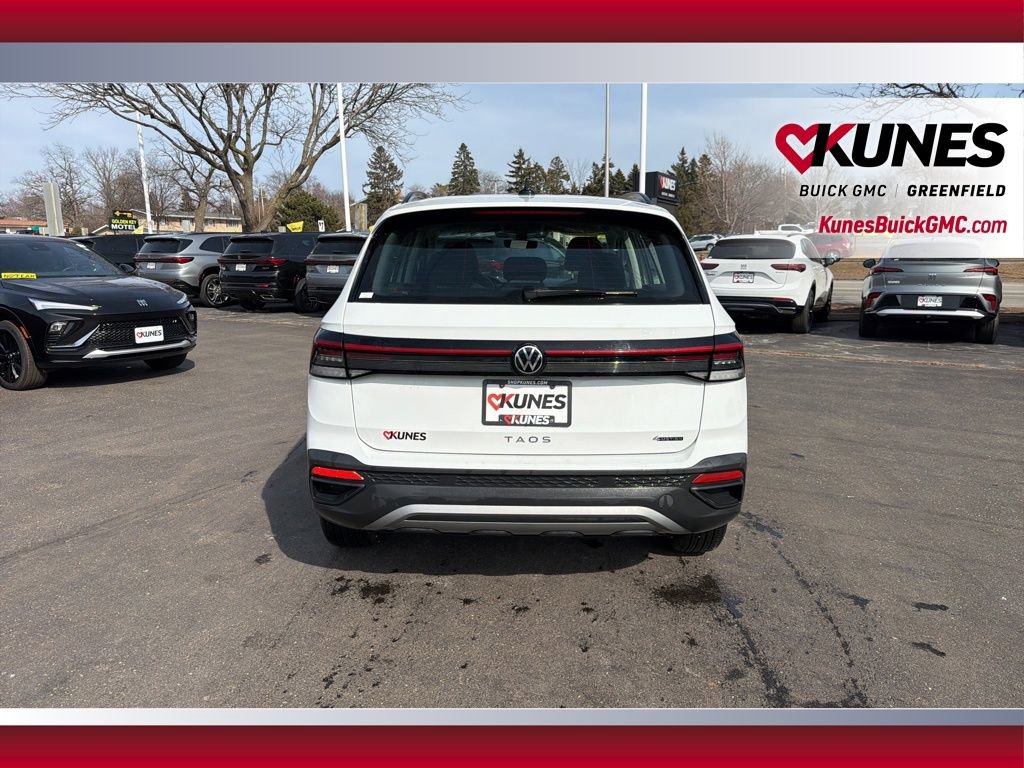 Used 2025 Volkswagen Taos S AWD/4WD image 6