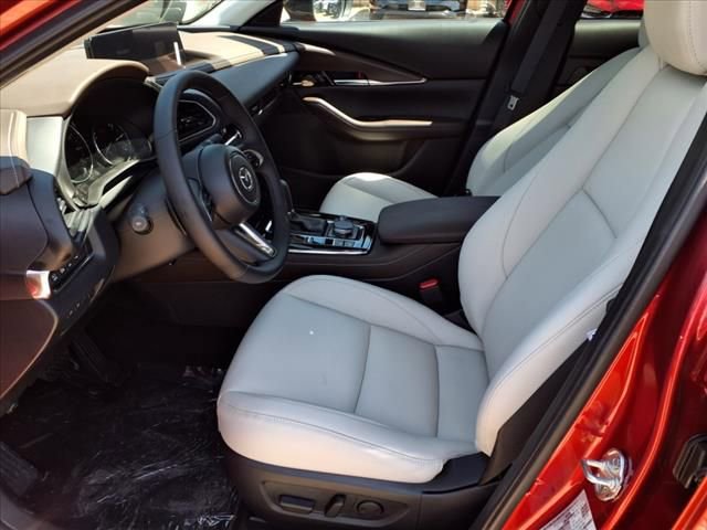 New 2025 MAZDA CX-30 2.5 Turbo w/ Premium Plus Pkg image 15