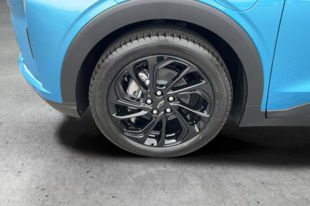 New 2027 Chevrolet Bolt RS w/ Technology Package FWD image 22
