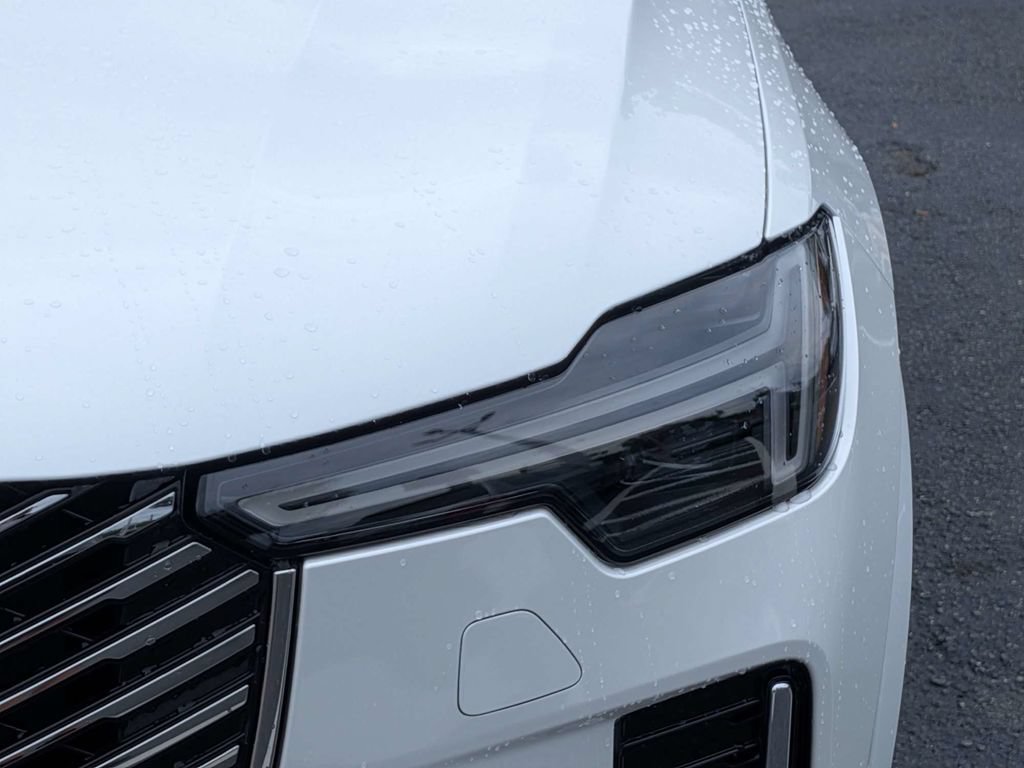 Certified 2026 Volvo XC90 B5 Plus w/ Protection Package Premier AWD/4WD image 10