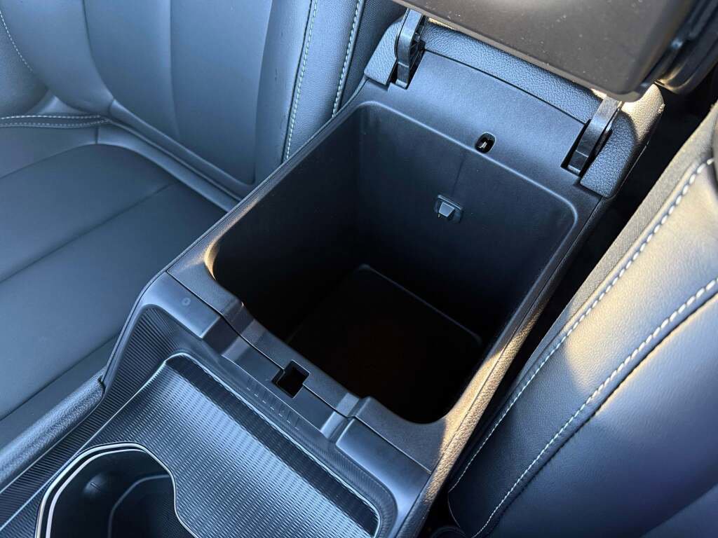 New 2025 Jeep Grand Cherokee L Limited image 38