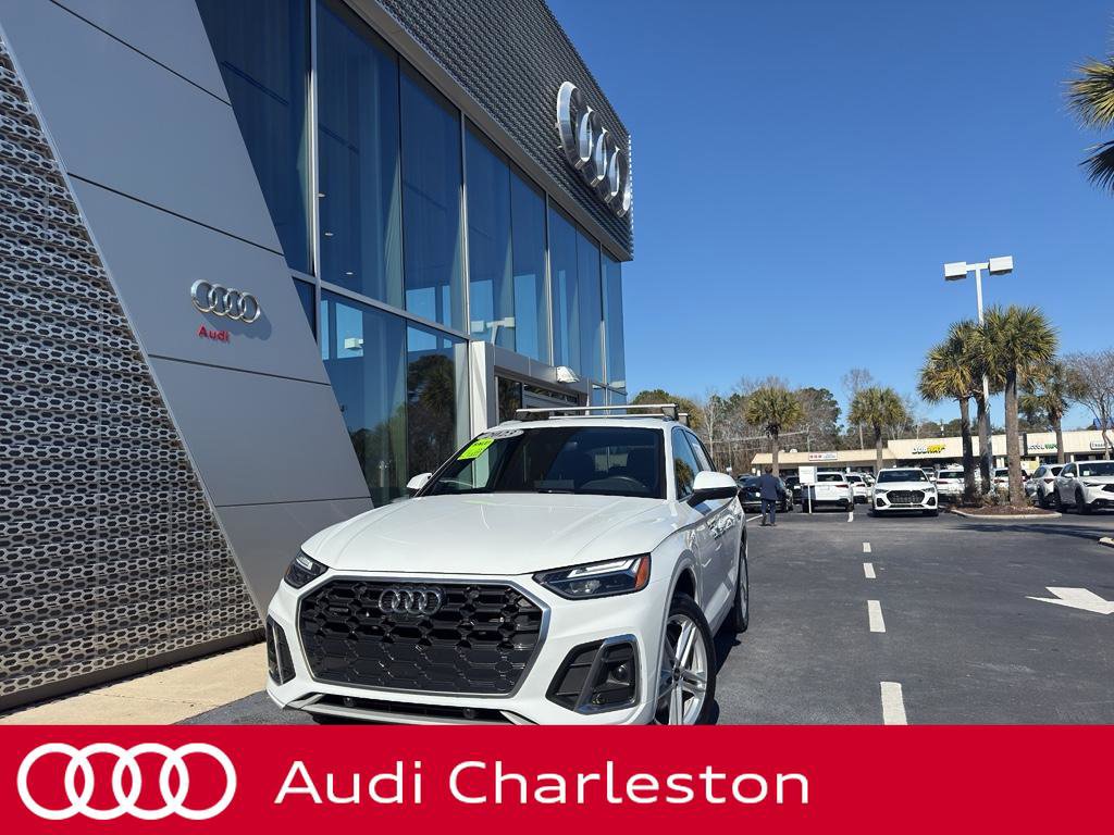 Used 2023 Audi Q5 e Premium Plus w/ Premium Plus Package image 1