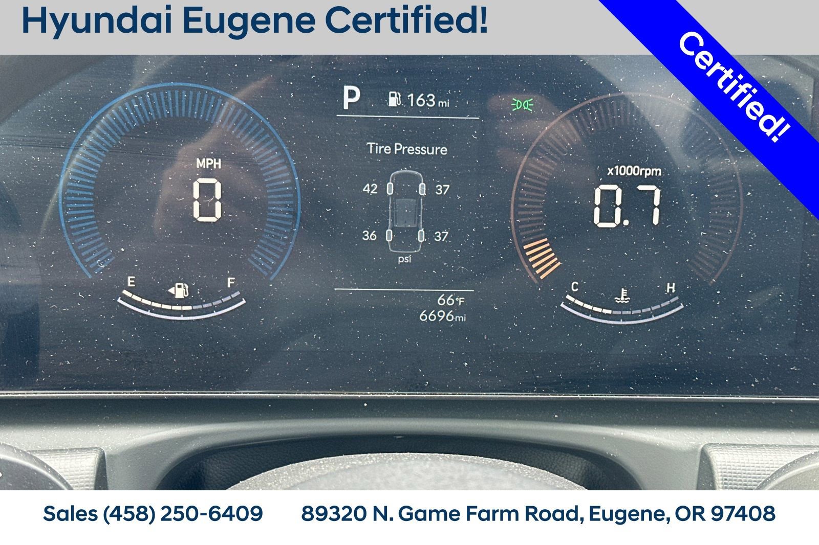 Used 2025 Hyundai Santa Cruz SE image 30