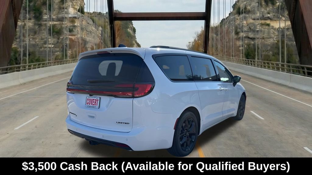 New 2026 Chrysler Pacifica Limited w/ S Appearance Package FWD image 10