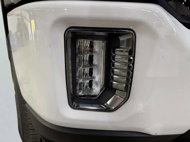 Used 2022 GMC Sierra 2500 AT4 image 22