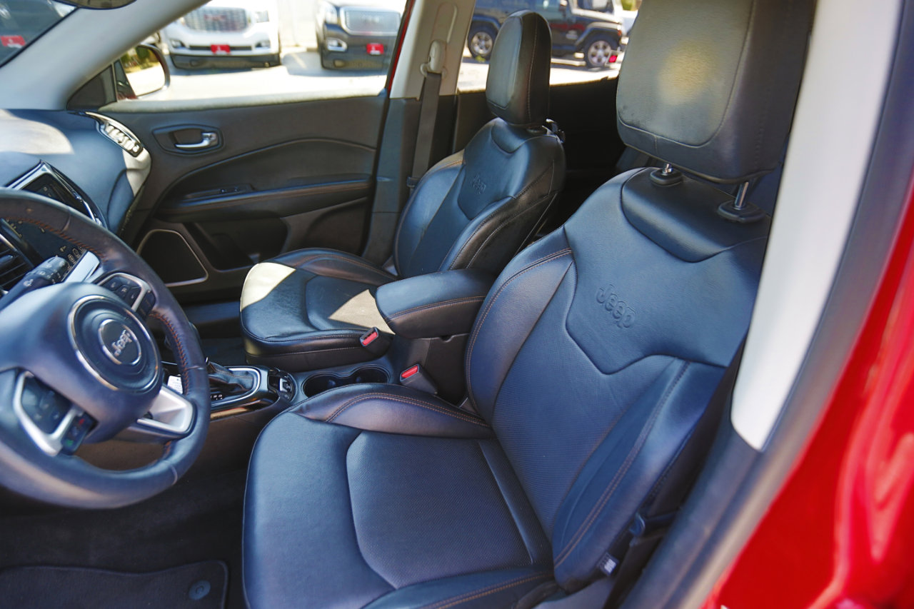 Used 2018 Jeep Compass Limited image 5