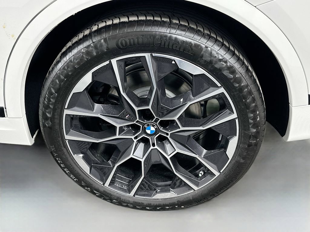 New 2026 BMW X7 xDrive40i w/ Executive Package image 23