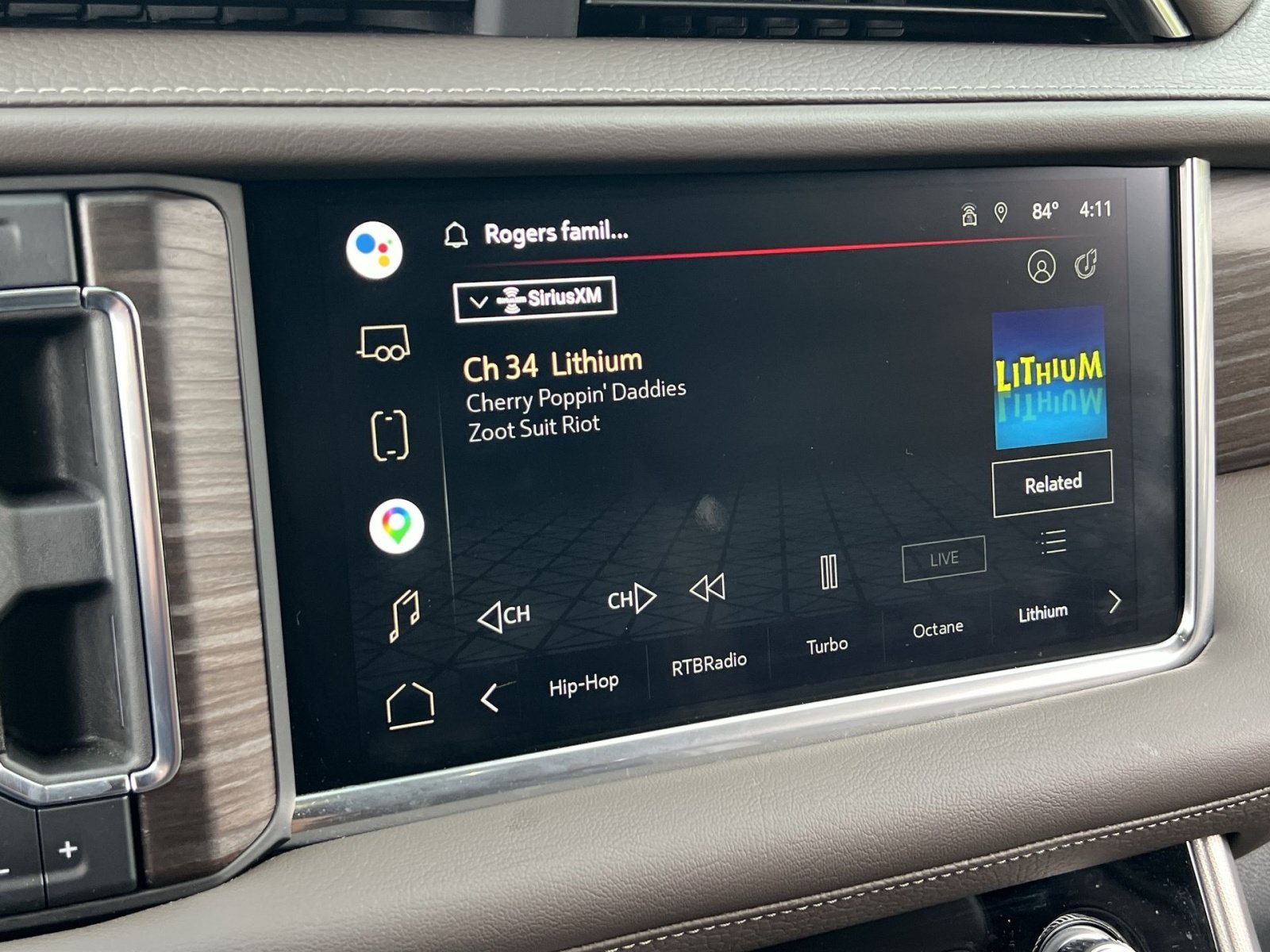 Used 2022 GMC Yukon XL Denali AWD/4WD image 17