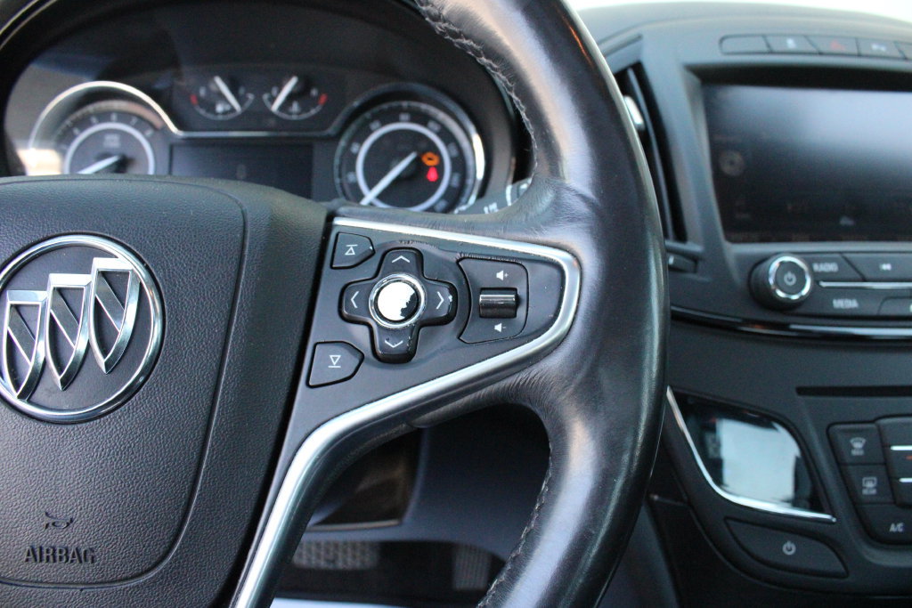 Used 2014 Buick Regal Premium FWD image 13