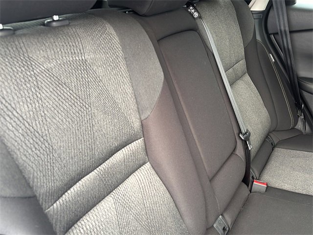 Used 2024 Nissan Rogue SV image 39