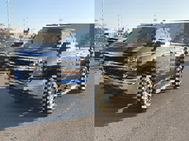 Used 2018 Chevrolet Silverado 1500 LT image 12