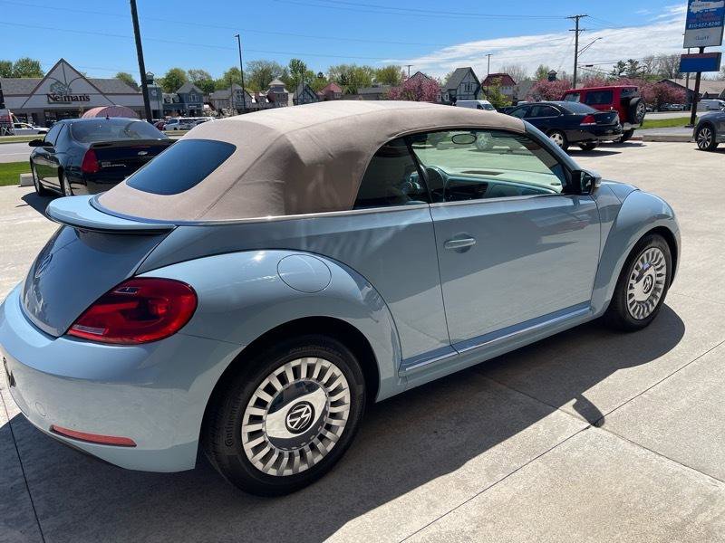 Used 2015 Volkswagen Beetle 1.8T FWD image 10