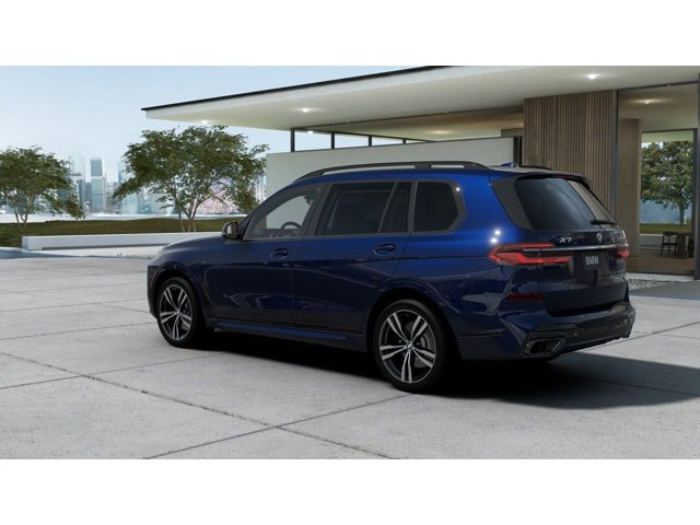 New 2027 BMW X7 xDrive40i w/ M Sport Package AWD/4WD image 2