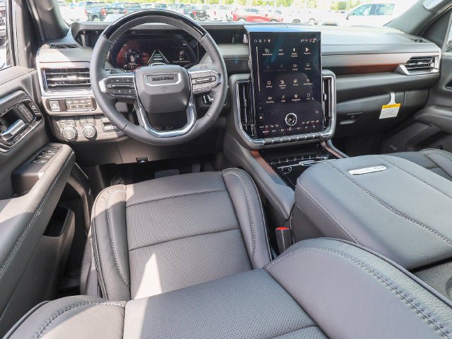 New 2026 GMC Yukon Denali w/ Denali Reserve Package AWD/4WD image 16