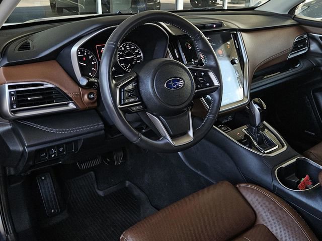 Used 2025 Subaru Outback Touring w/ Popular Package #2 AWD/4WD image 25