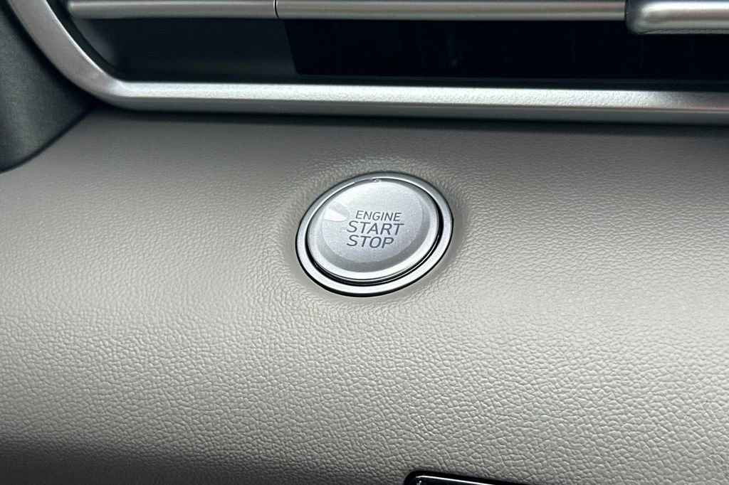 New 2026 Hyundai Elantra Sport image 18