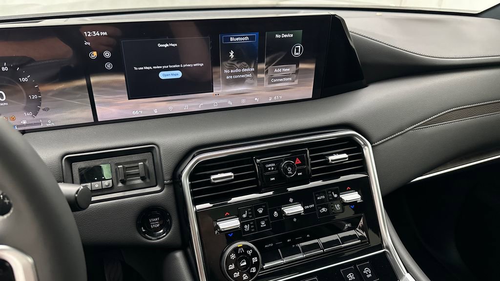 New 2025 Nissan Armada Platinum Reserve image 14