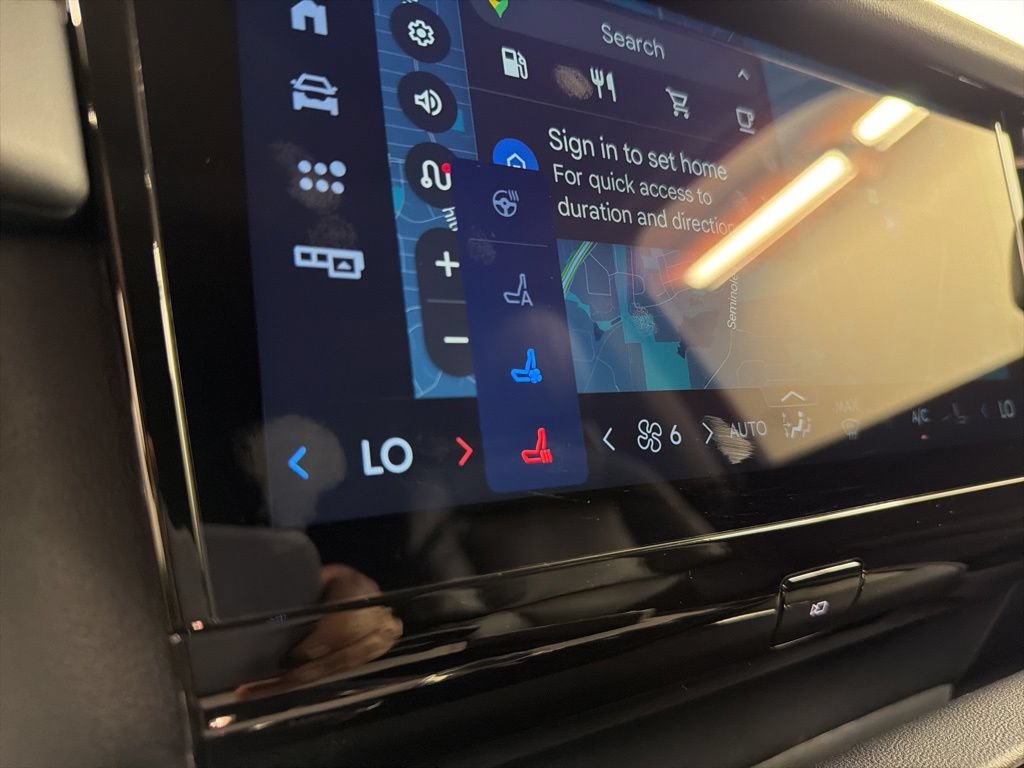 New 2026 Lincoln Navigator Premiere AWD/4WD image 12
