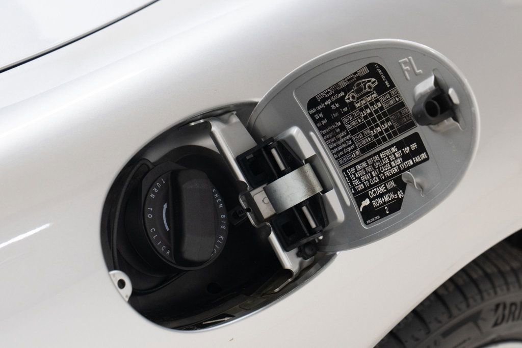 Used 2003 Porsche 911 Carrera image 17