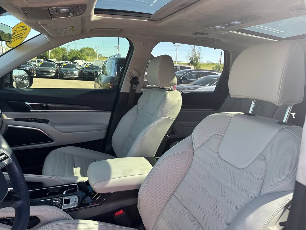 Used 2025 Kia Telluride SX Prestige AWD/4WD image 16