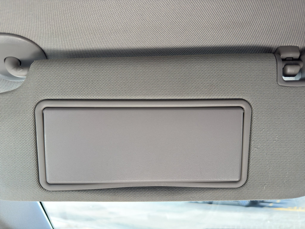 Used 2015 Chevrolet Impala LTZ FWD image 25