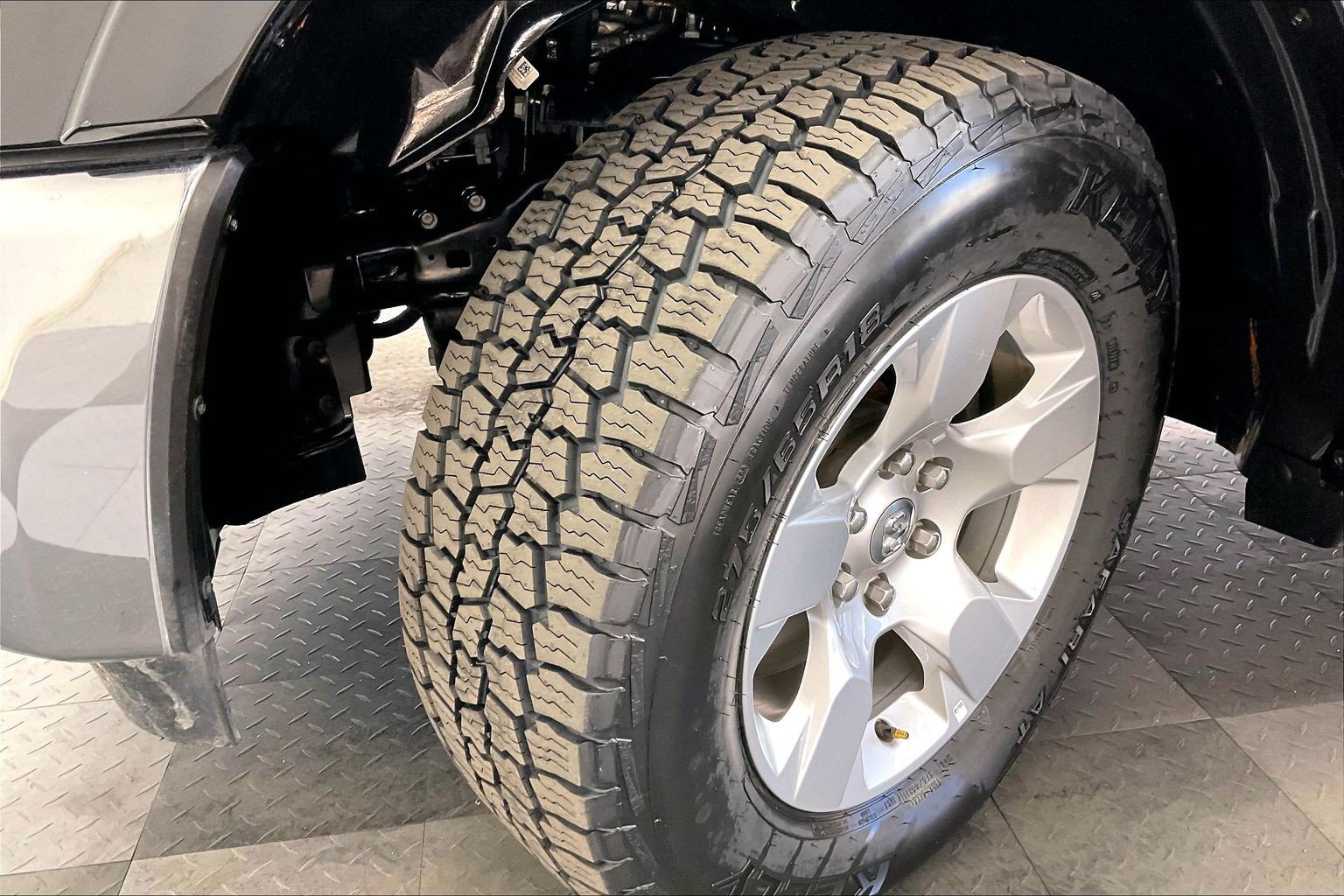 Used 2025 RAM 1500 Big Horn AWD/4WD image 33