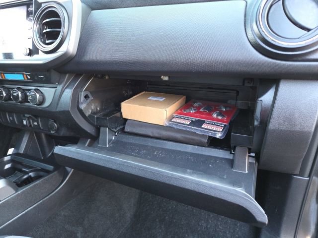 Used 2021 Toyota Tacoma TRD Sport image 46