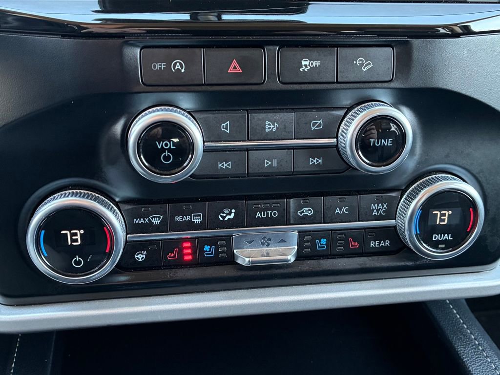 Used 2024 Ford Expedition XLT image 25