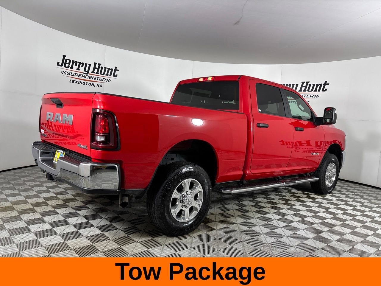 Used 2026 RAM 2500 Big Horn AWD/4WD image 6