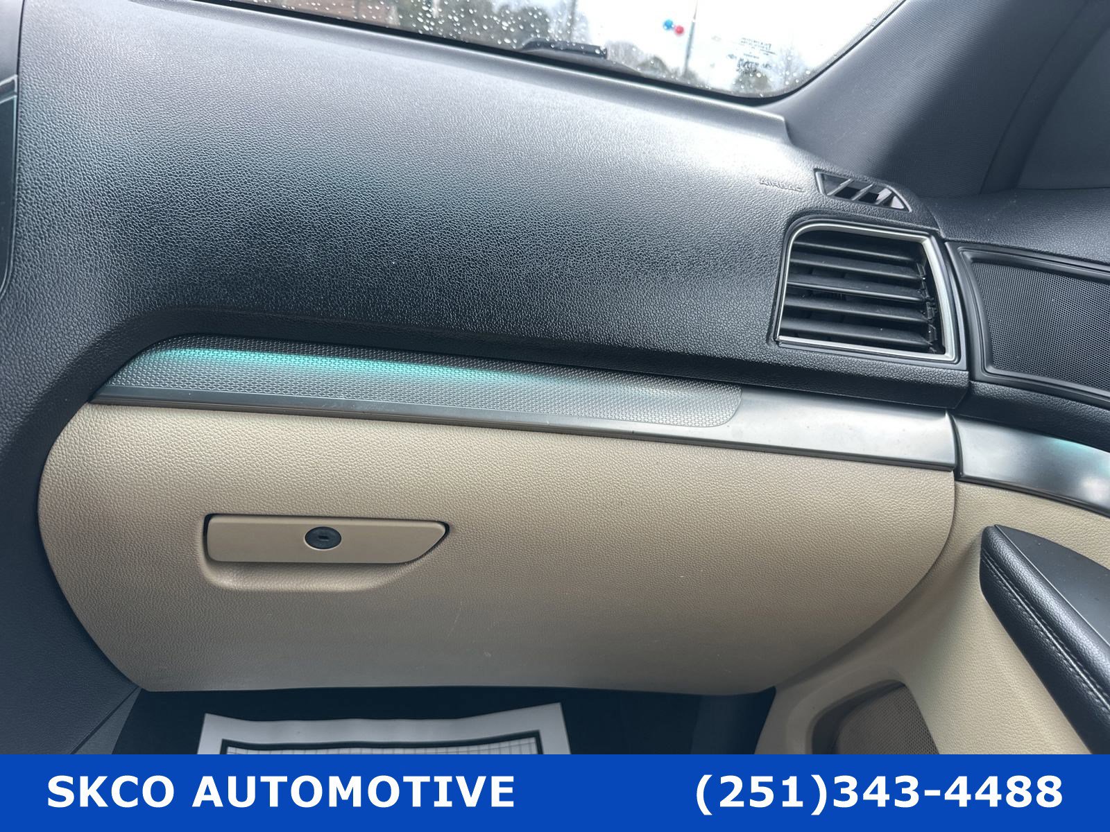 Used 2016 Ford Explorer FWD image 24