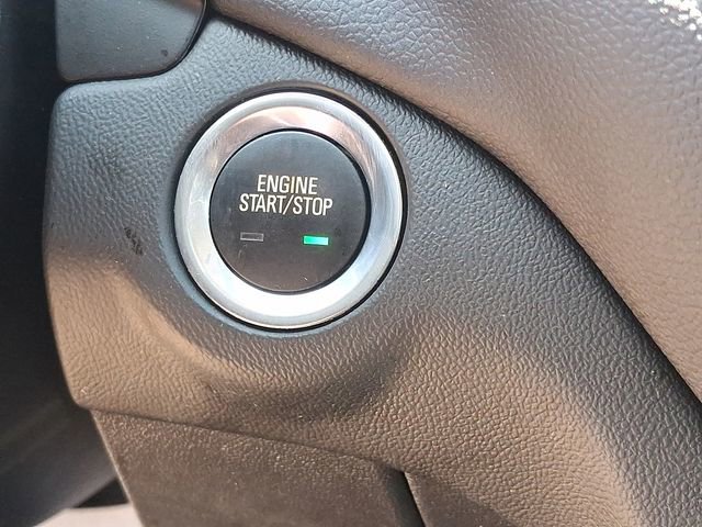 Used 2021 Chevrolet Equinox LT image 18