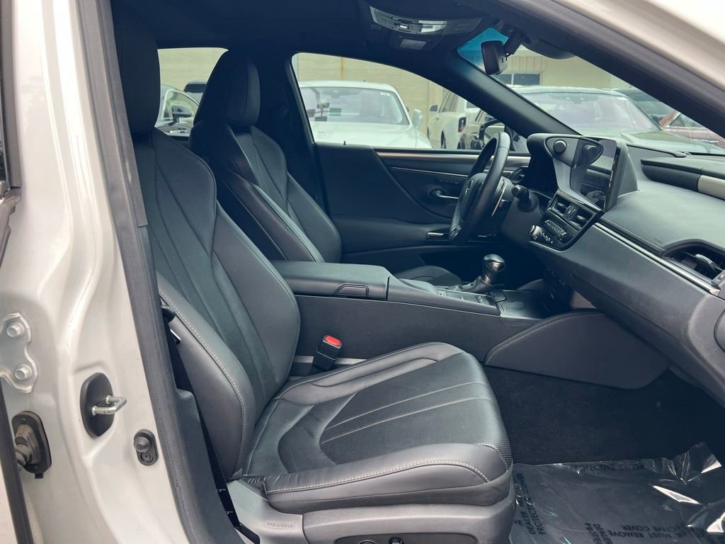 Used 2022 Lexus ES 350 F Sport w/ Accessory Package 2 FWD image 11
