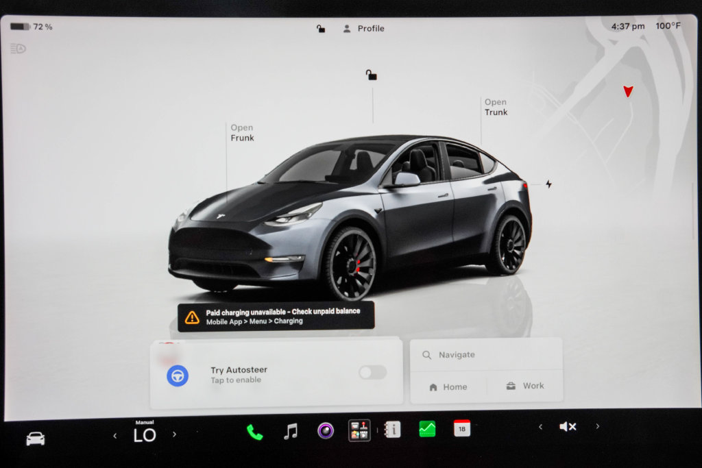 Used 2022 Tesla Model Y Performance AWD/4WD image 25