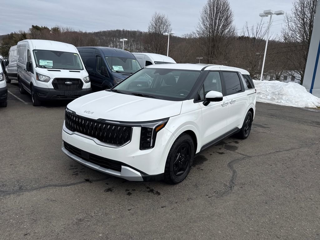 Used 2025 Kia Carnival image 15