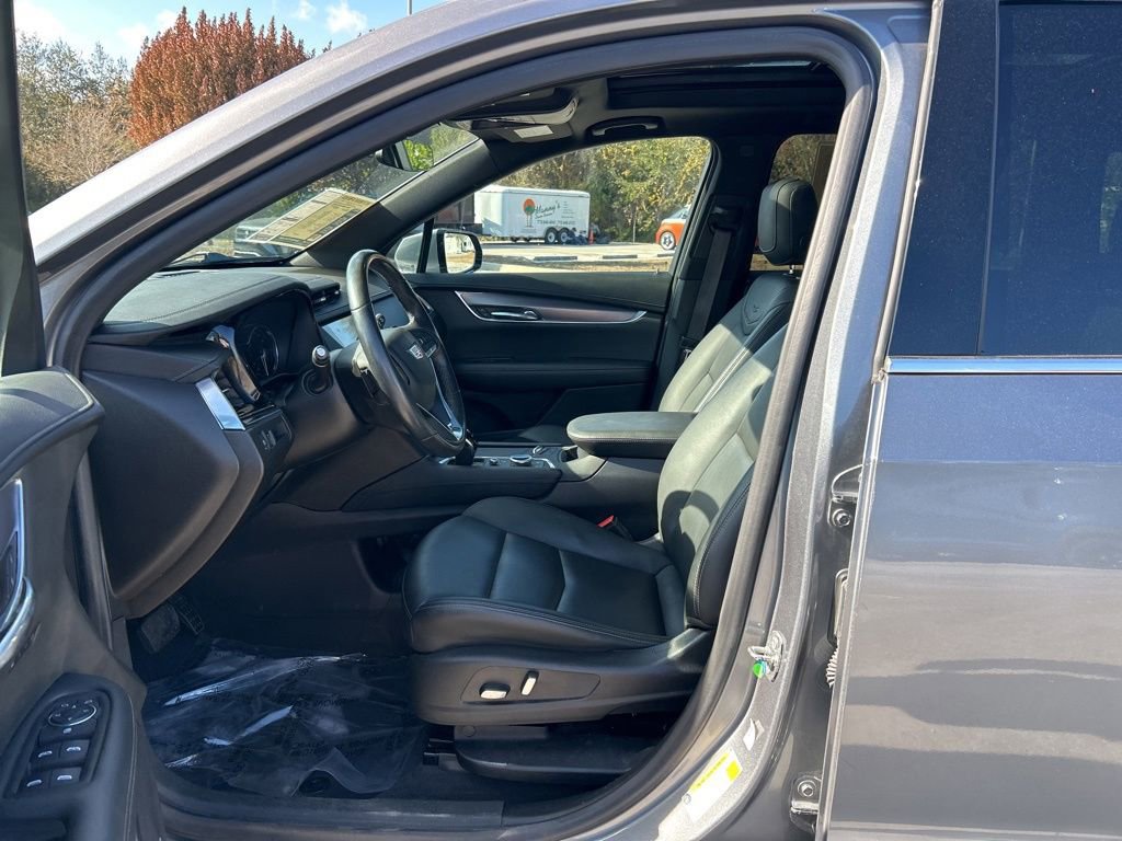 Used 2021 Cadillac XT6 Luxury FWD image 15